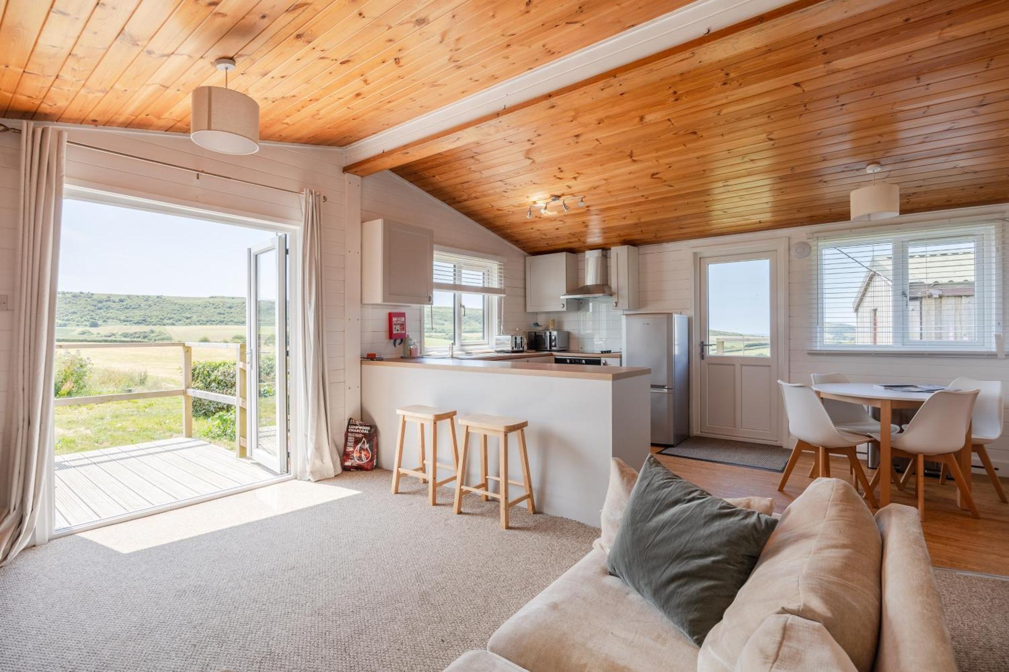 West Chalet At Tapnell Farm Yarmouth  Extérieur photo